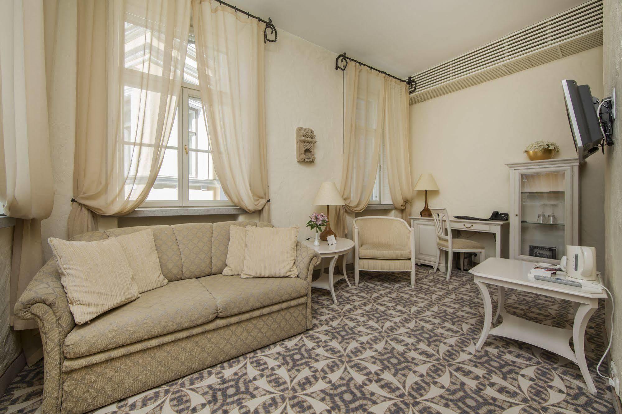 Rixwell Collection Savoy Boutique 4* Таллин